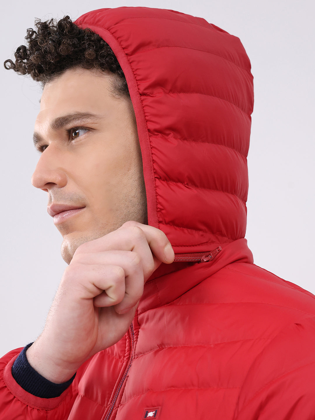 Men Red Solid Hooded Full Sleeve Jacket