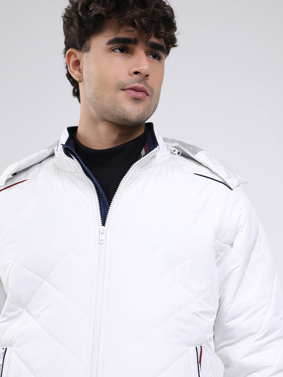 Men White Solid Hooded Full Sleeve Jacket