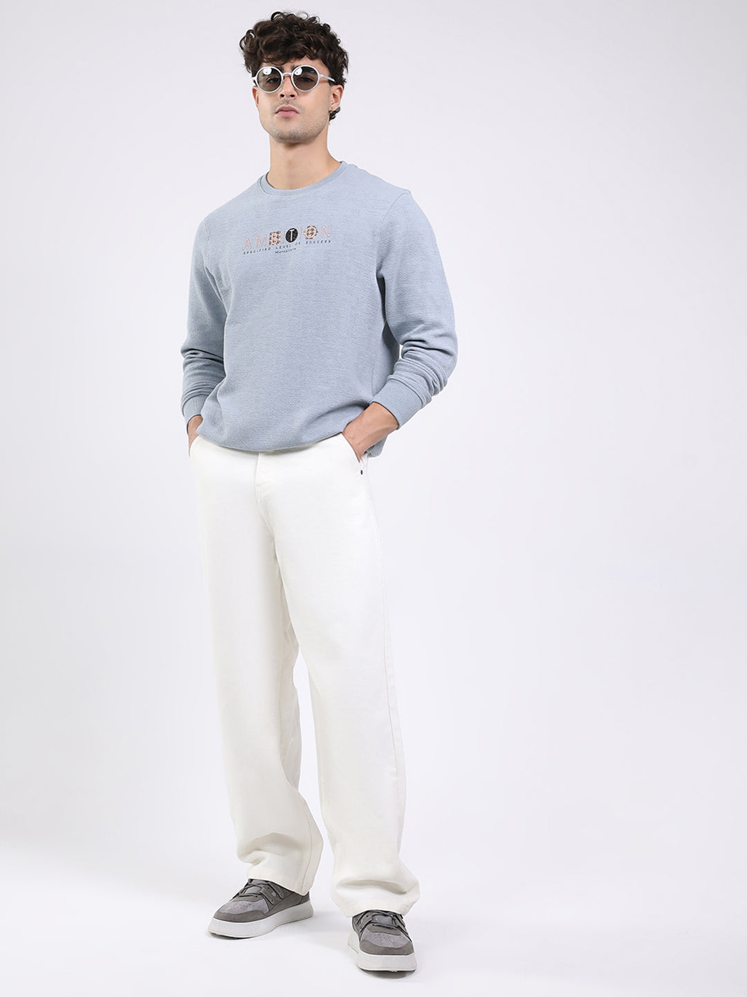 Men Sky Blue Solid Round Neck Full Sleeve Winter T-Shirt