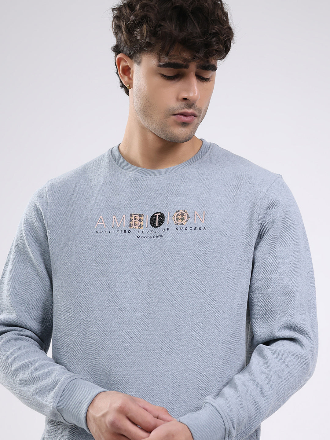 Men Sky Blue Solid Round Neck Full Sleeve Winter T-Shirt