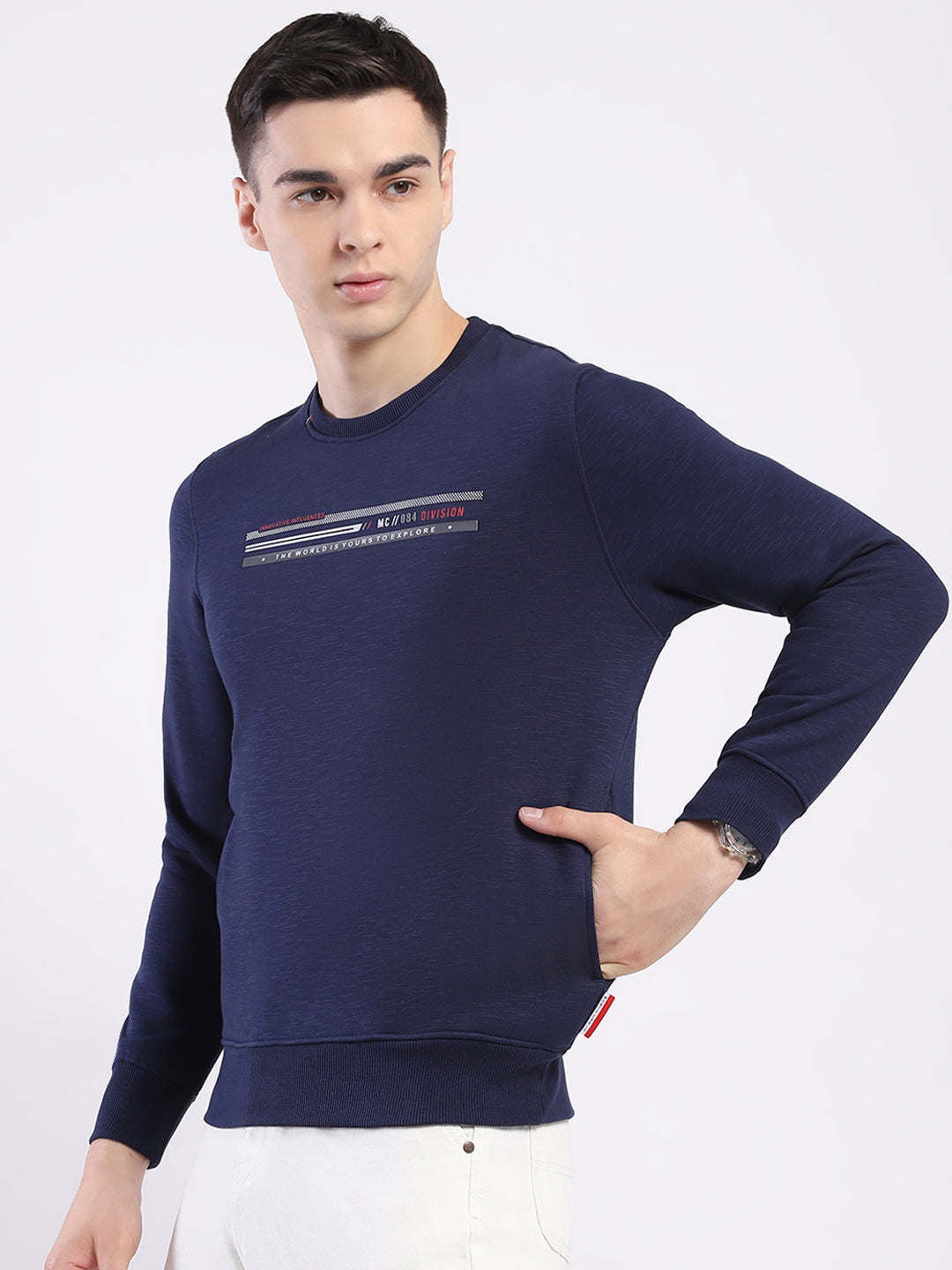 Men Navy Blue Solid Round Neck Full Sleeve Sweatshirt