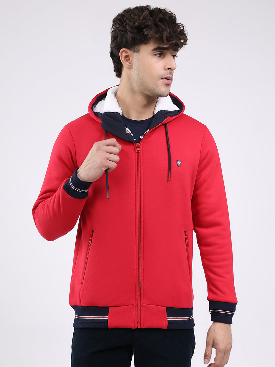 Men Red Solid Hooded Full Sleeve Sweatshirt