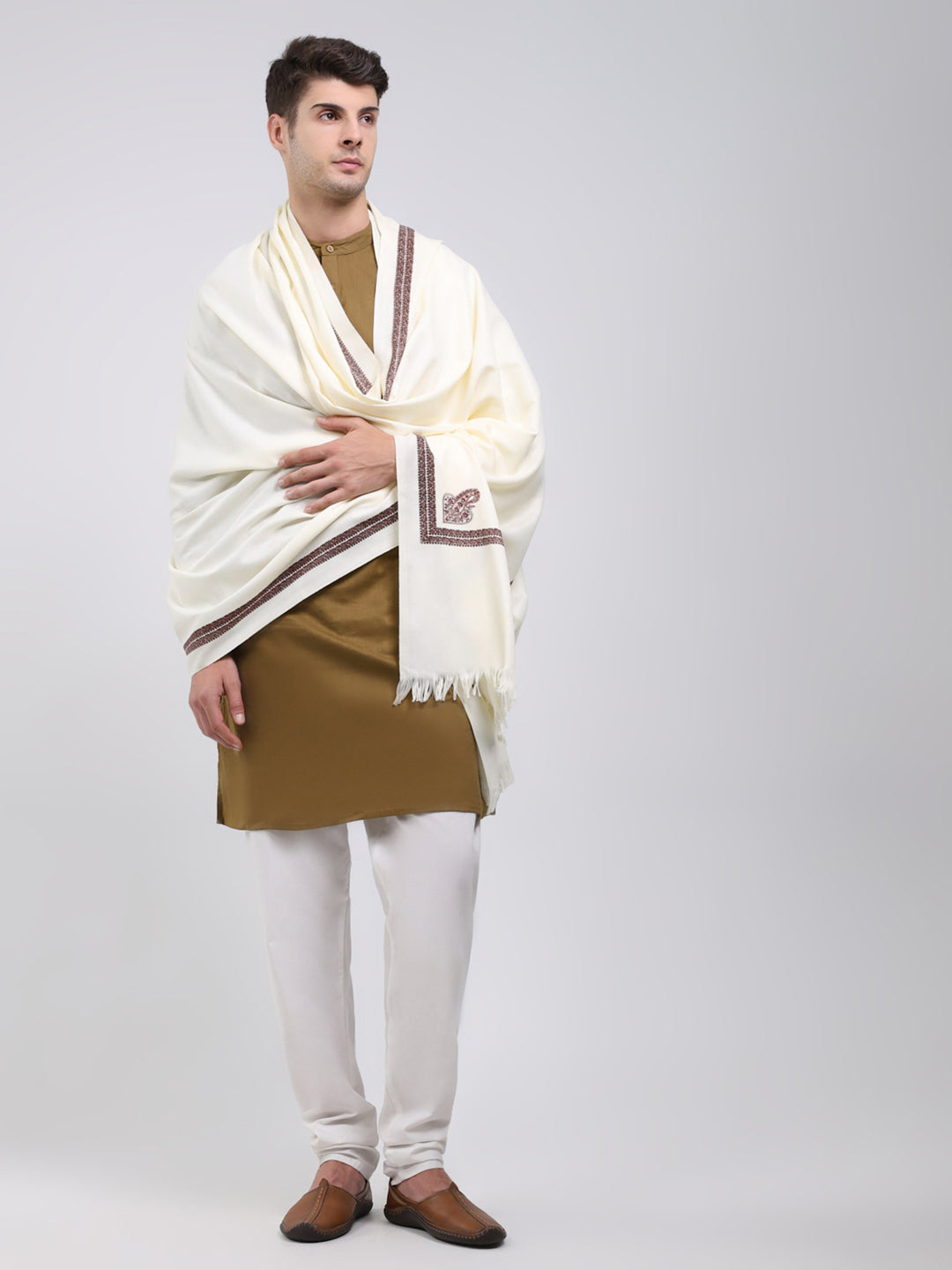 Men White Solid Wool Blend Lohi Shawl