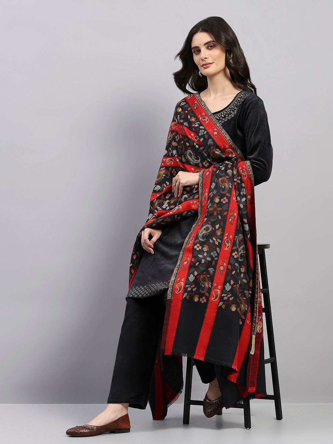 Women Multicolor Printed Wool Blend Shawl