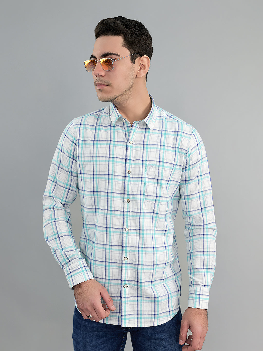 Men White Check Collar Full Sleeve Shirt