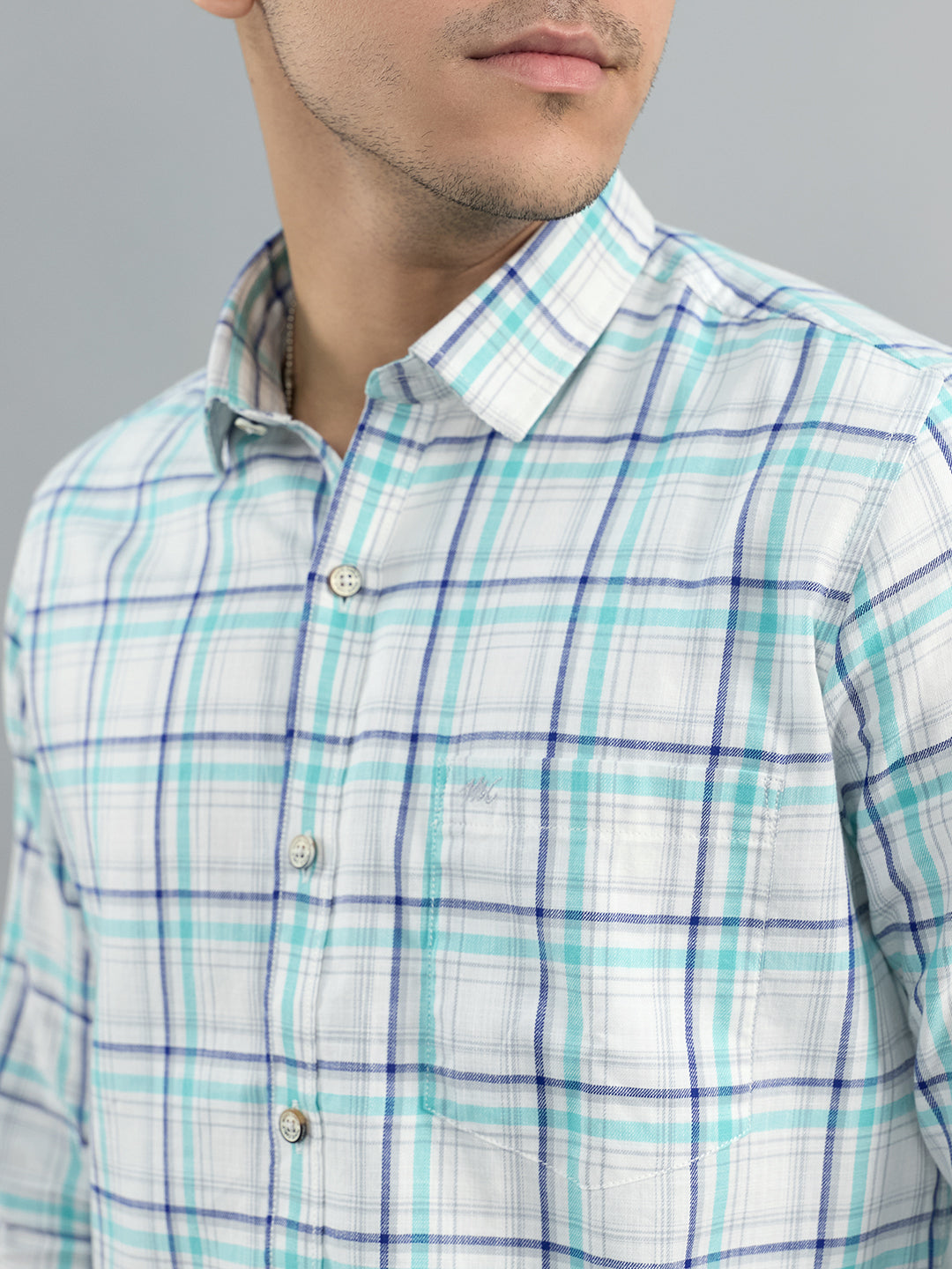 Men White Check Collar Full Sleeve Shirt