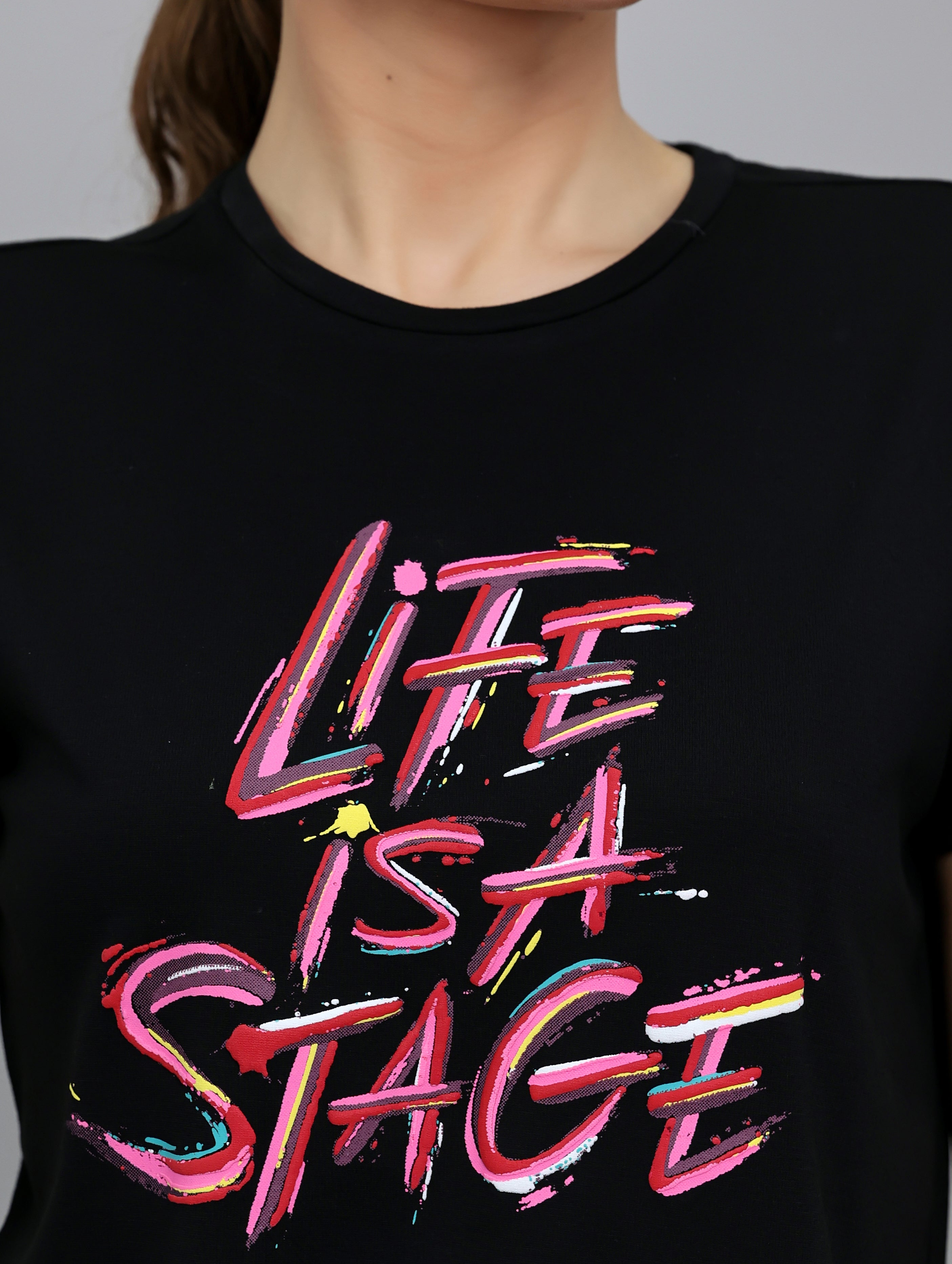 Women Black Printed Round Neck Half Sleeve Top