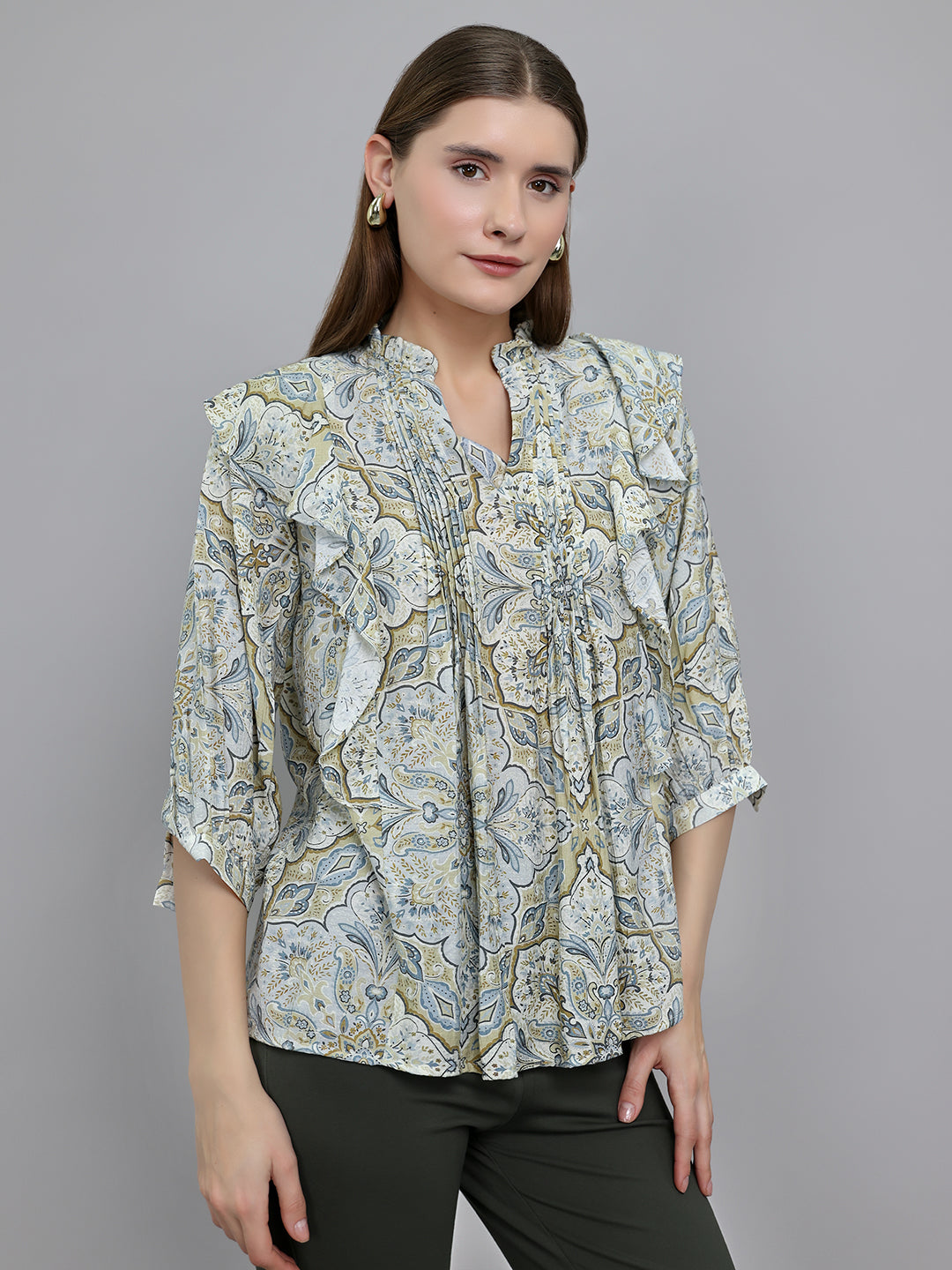 Women Beige Printed V Neck 3/4th Sleeve Top