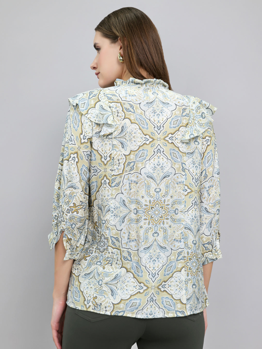 Women Beige Printed V Neck 3/4th Sleeve Top