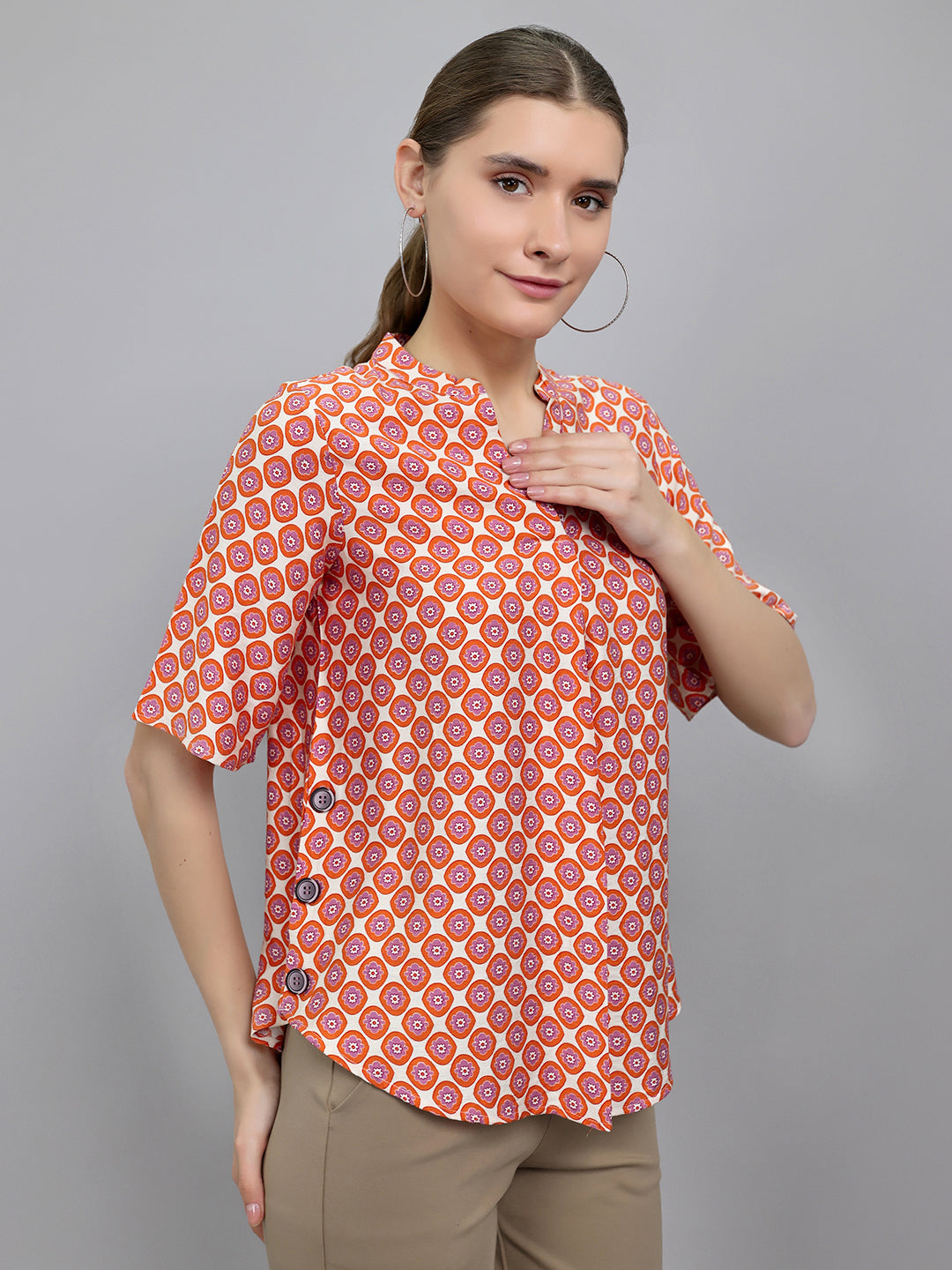 Women Orange Printed V Neck 3/4th Sleeve Top