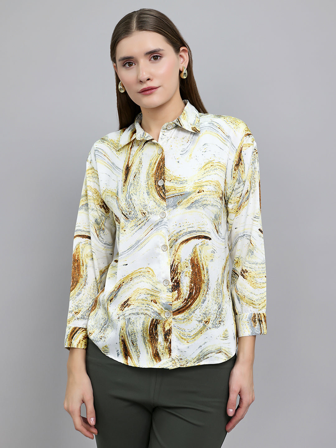 Women Cream Printed Collar Full Sleeve Top