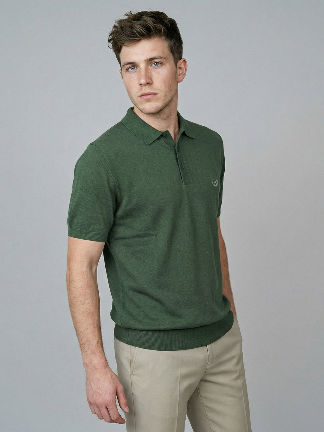 Men Dark Green Solid Collar Half Sleeve T-Shirt