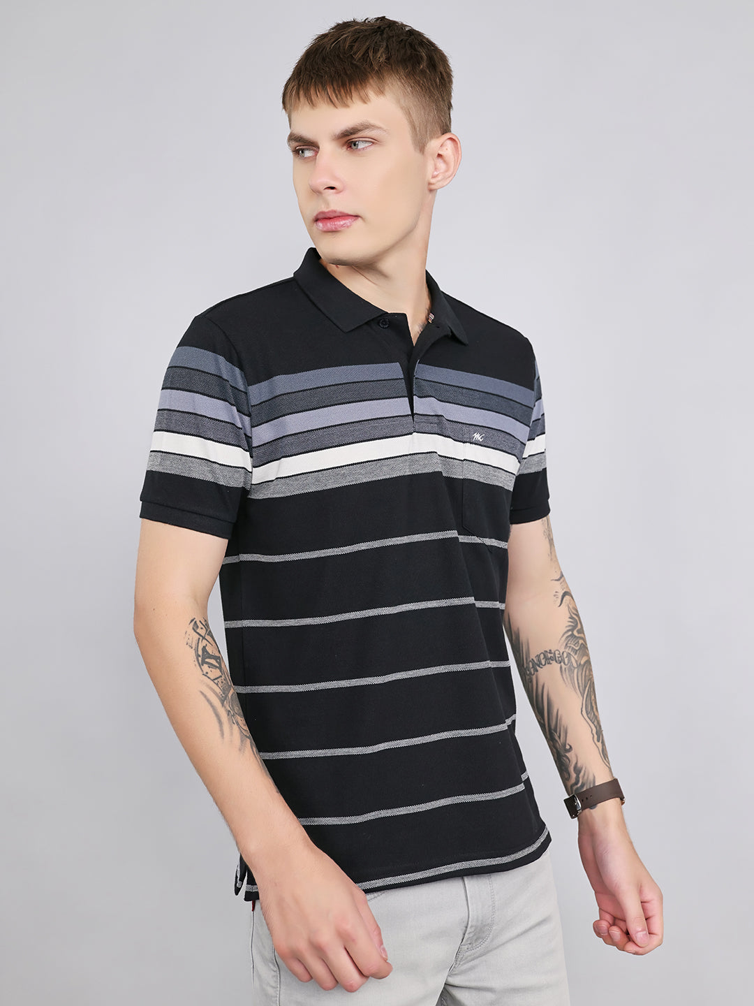 Men Black Stripe Collar Half Sleeve T-Shirt
