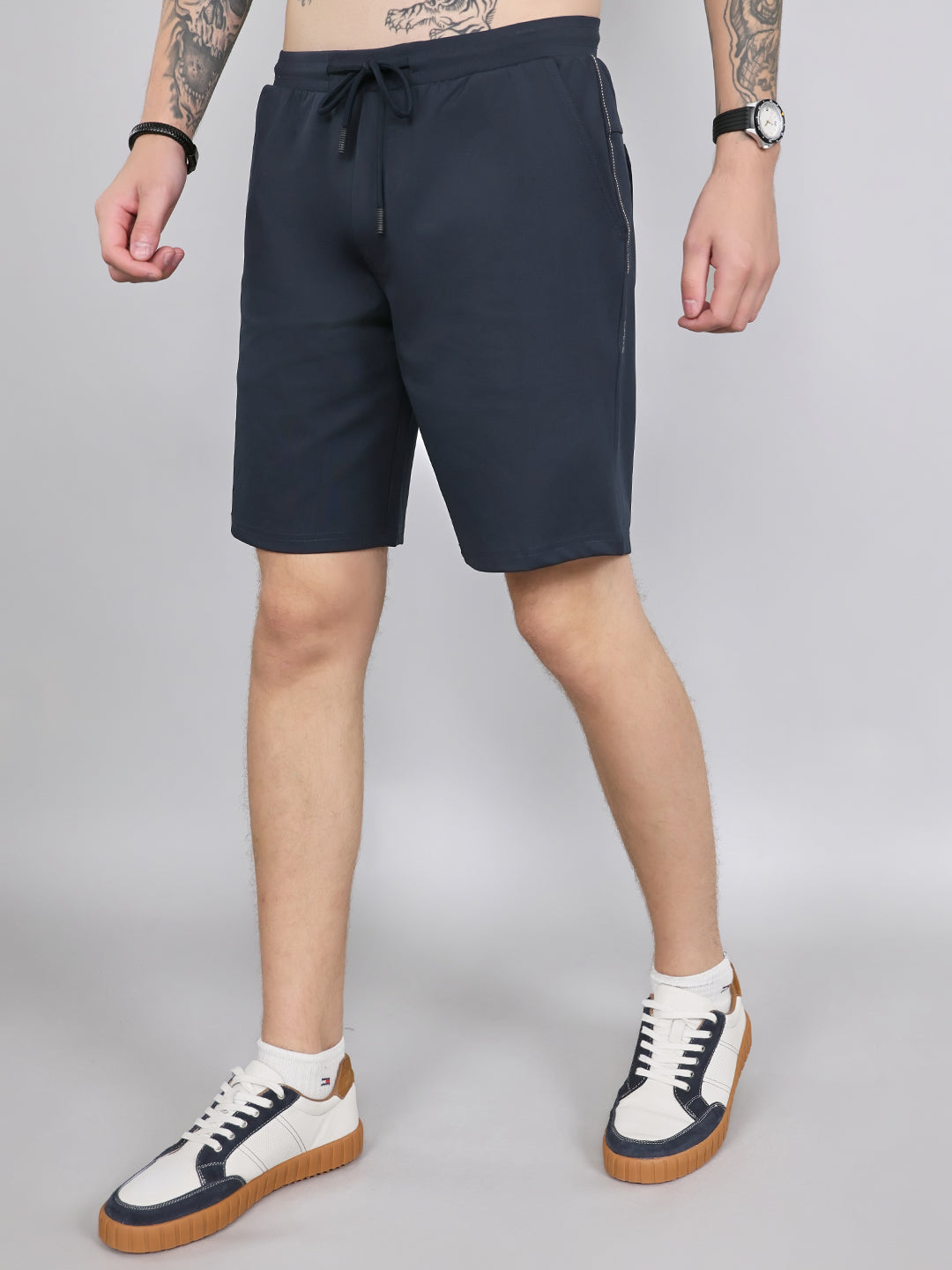 Men Navy Blue Solid Smart Fit Bermuda
