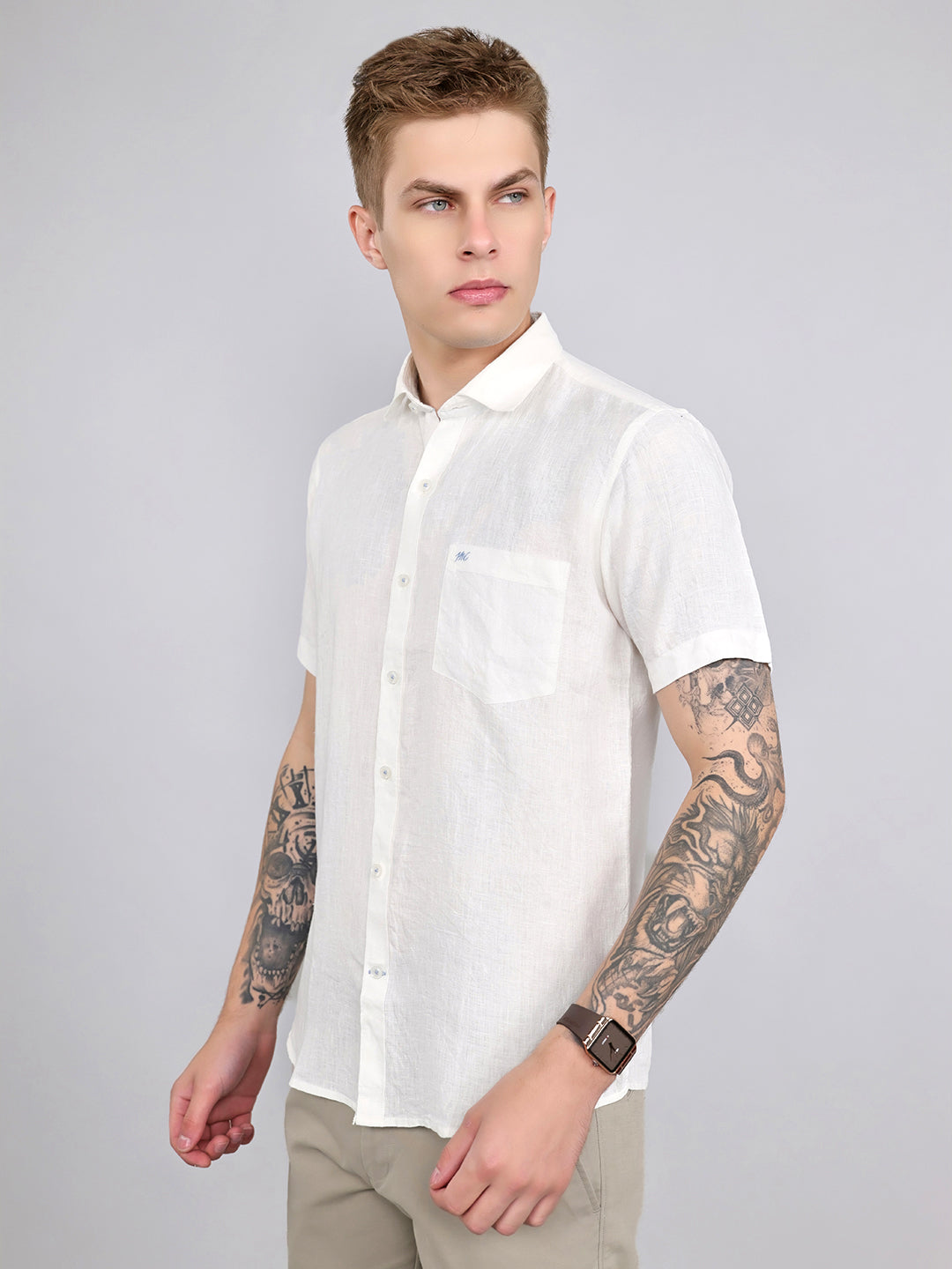 Men White Solid Collar Half Sleeve Shirt