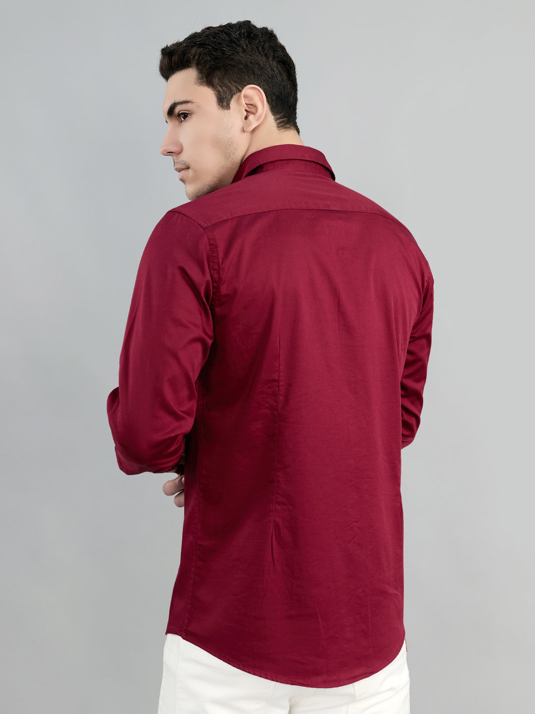 Men Maroon Solid Collar Full Sleeve Shirt
