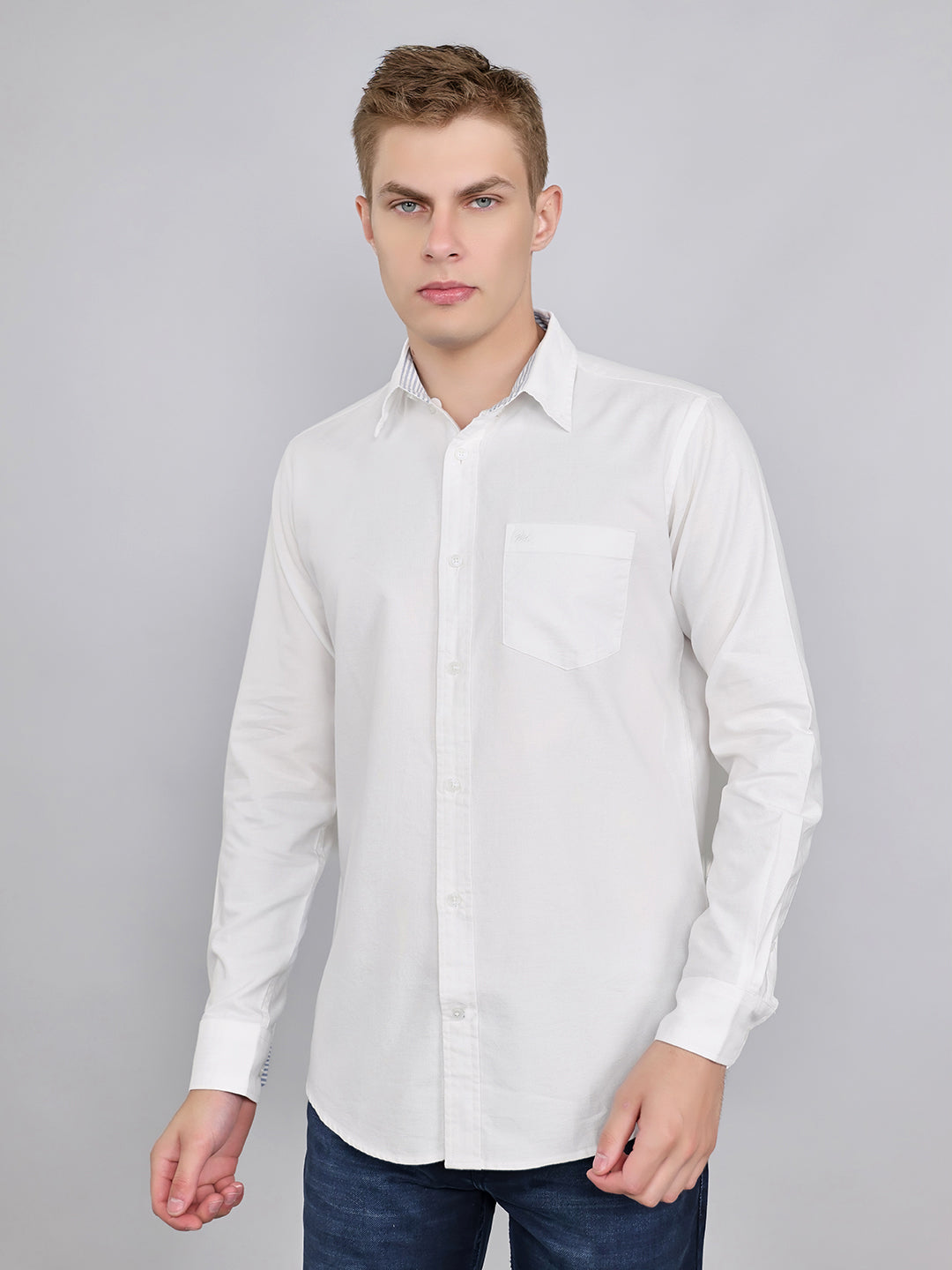 Men White Solid Collar Full Sleeve Shirt