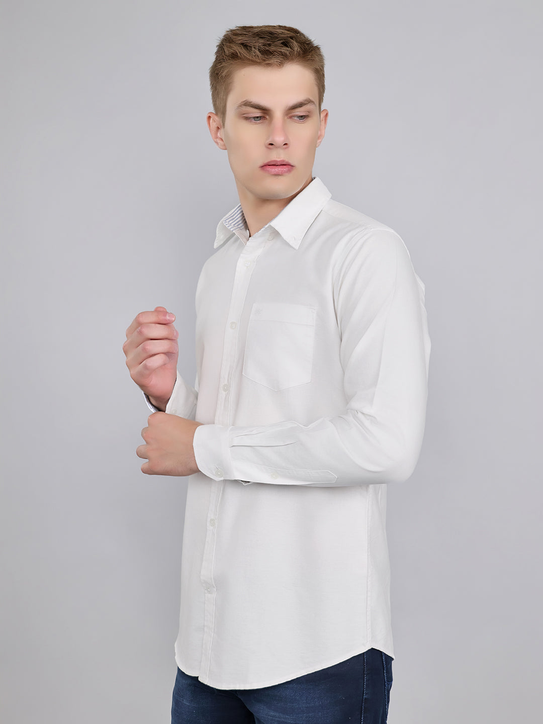 Men White Solid Collar Full Sleeve Shirt
