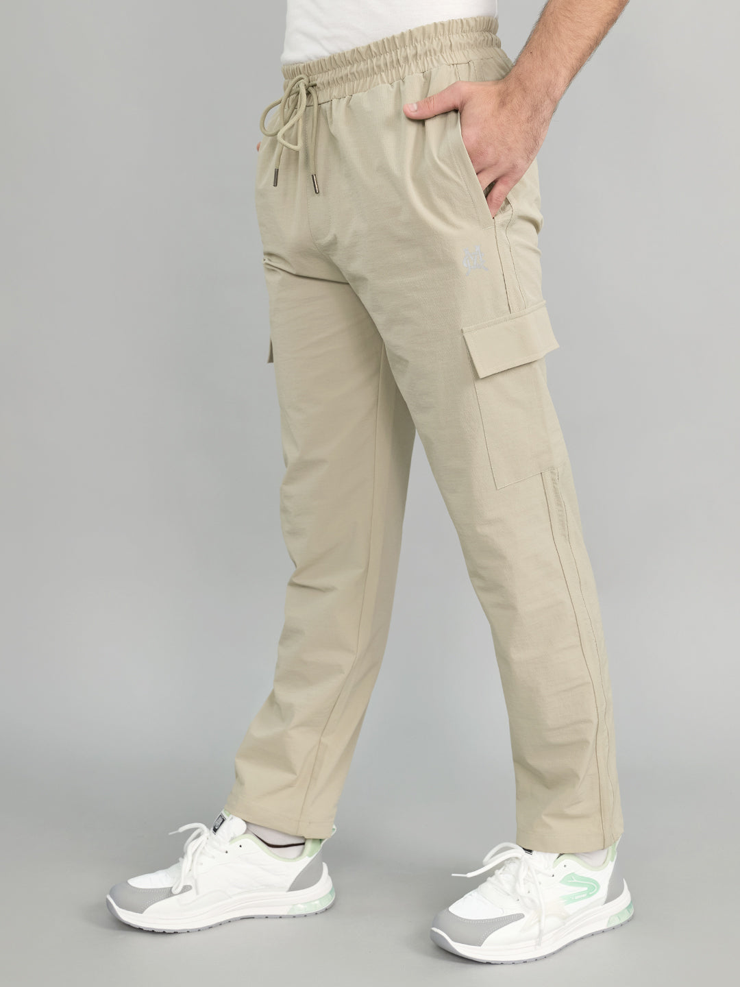 Men Beige Solid Regular Fit Lower