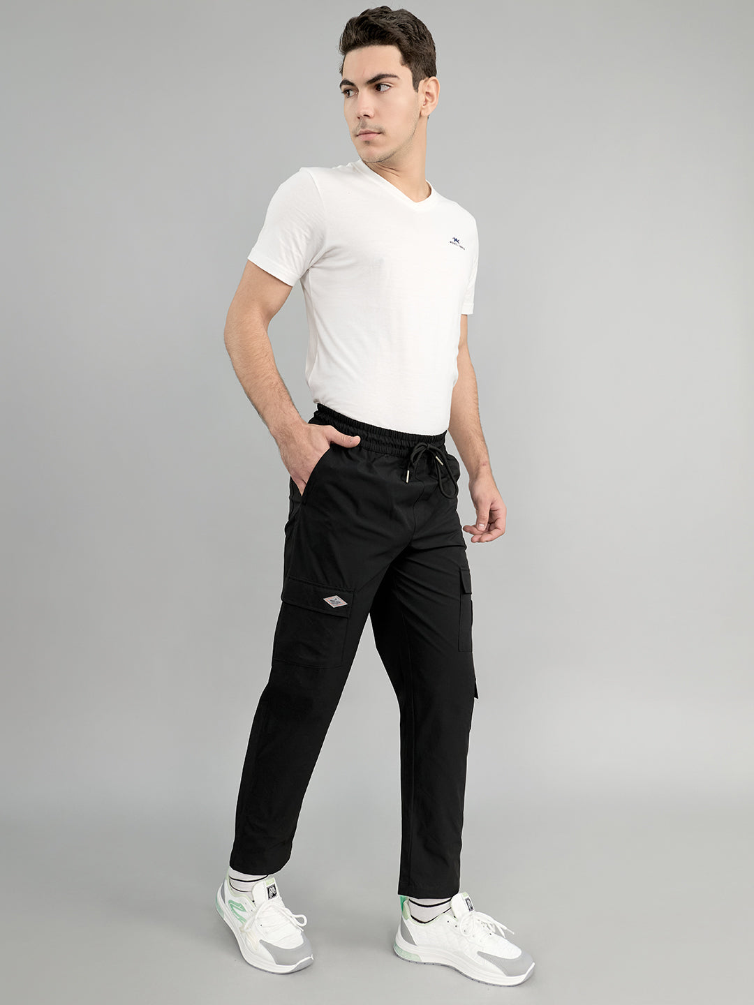 Men Black Solid Regular Fit Lower