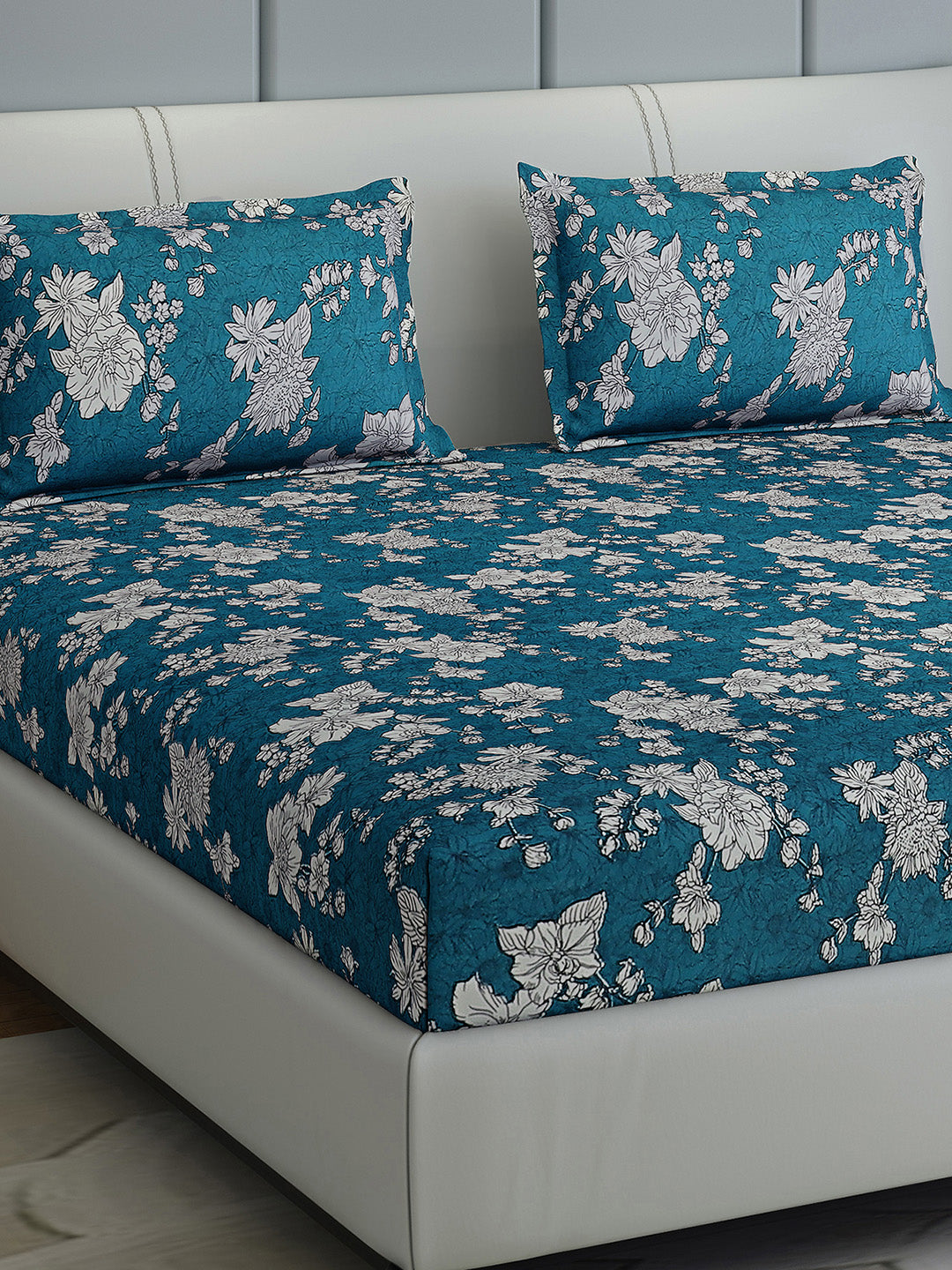 144 TC Cotton Double Bed 1 Bedsheet with 2 Pillow Covers (Fashnik)