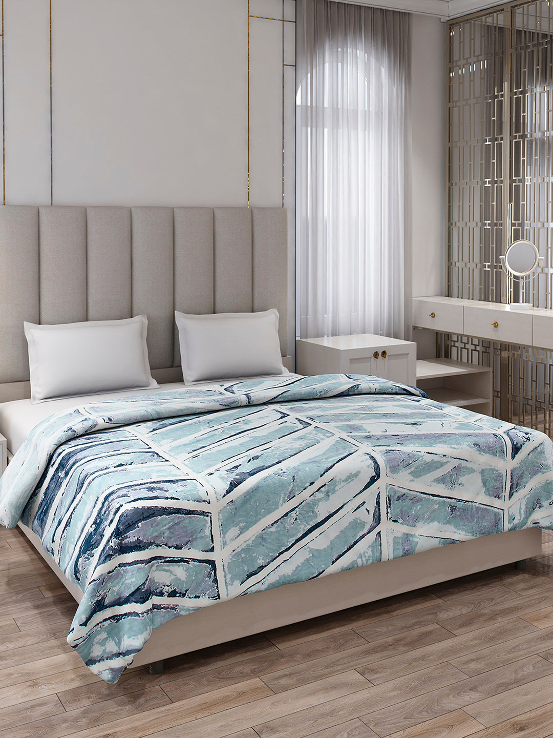 Printed Double Bed 300 GSM Blanket for AC Room - (Legacy)