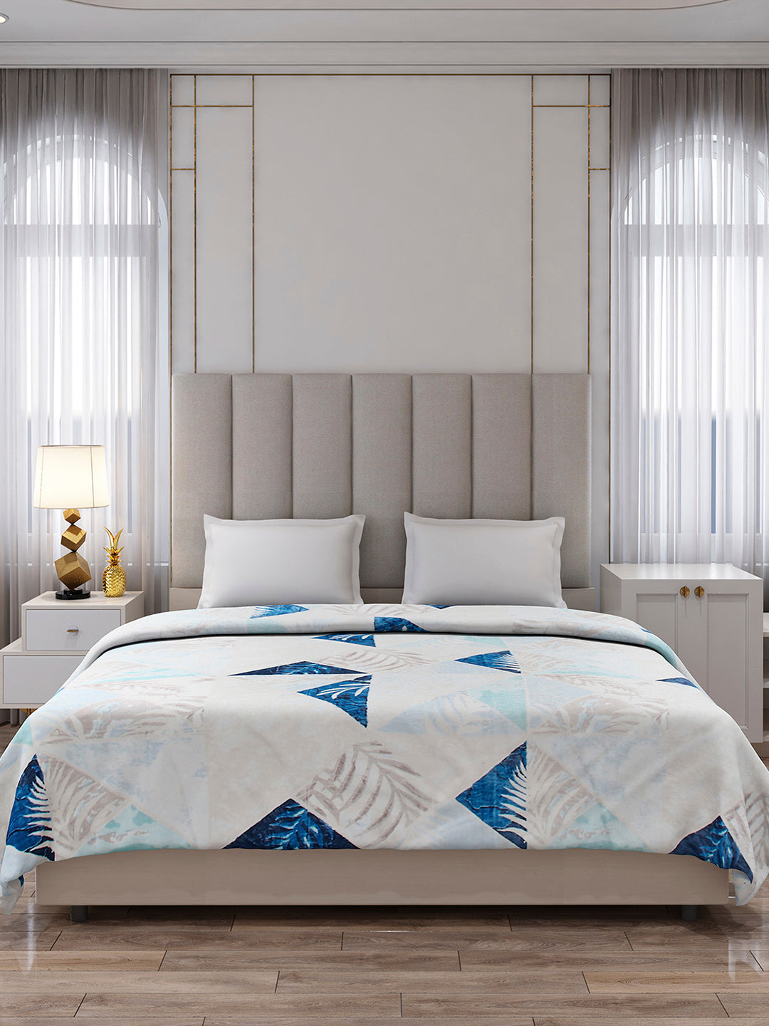 Printed Double Bed 300 GSM Blanket for AC Room - (Legacy)