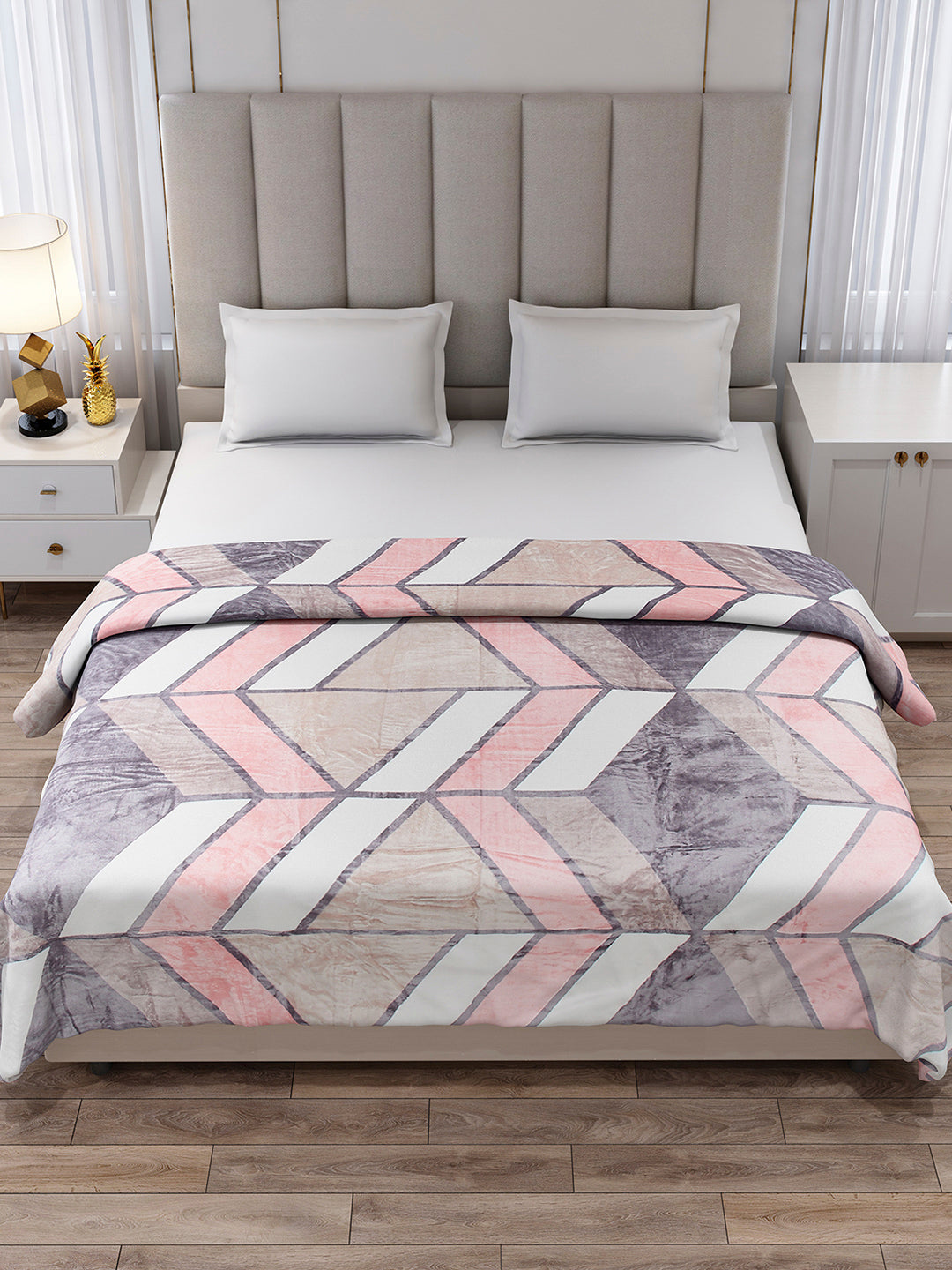 Printed Double Bed 300 GSM Blanket for AC Room - (Legacy)