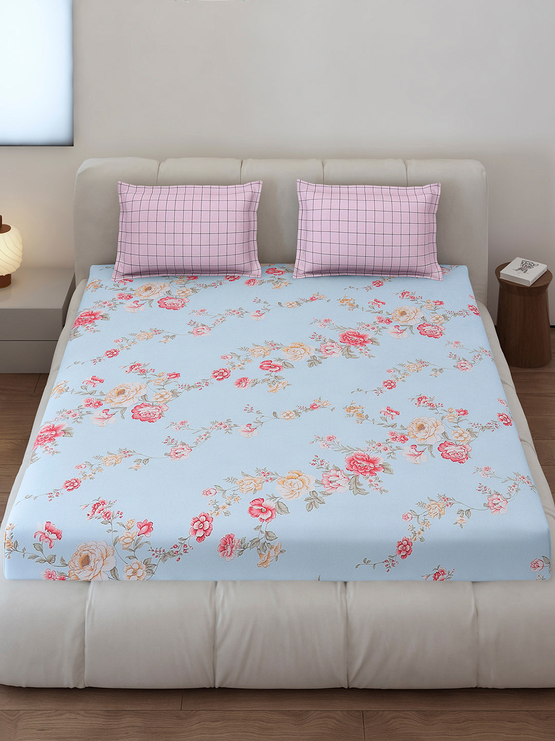 130 GSM Polyester King Size 1 Bedsheet with 2 Pillow Covers (Edmond)