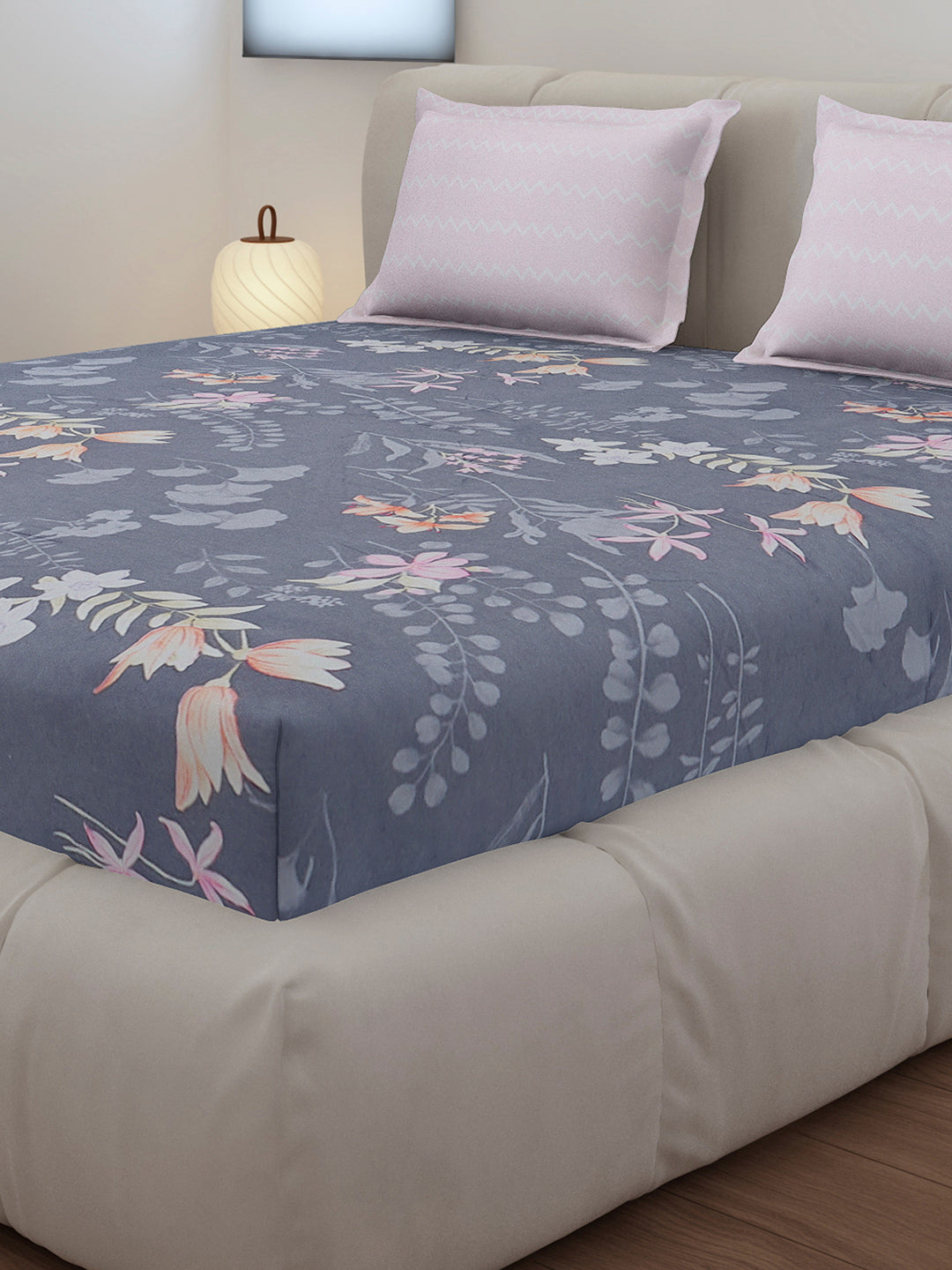 130 GSM Polyester King Size 1 Bedsheet with 2 Pillow Covers (Edmond)