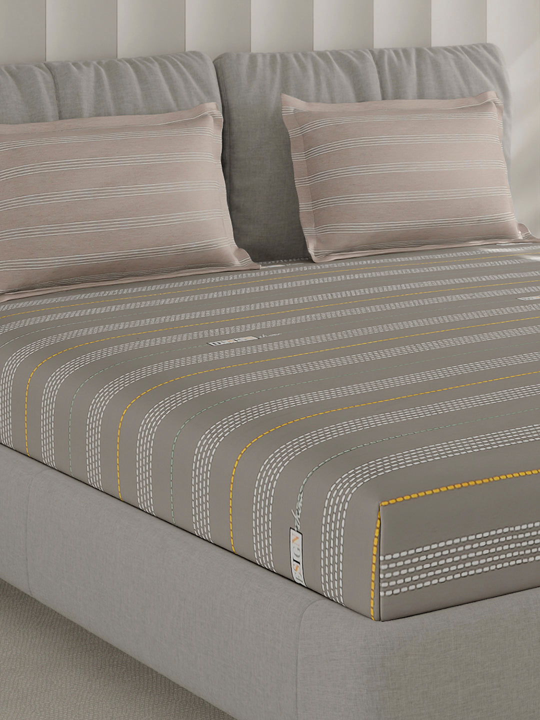 210 TC Cotton Double Bed 1 Bedsheet with 2 Pillow Covers (Ramona)
