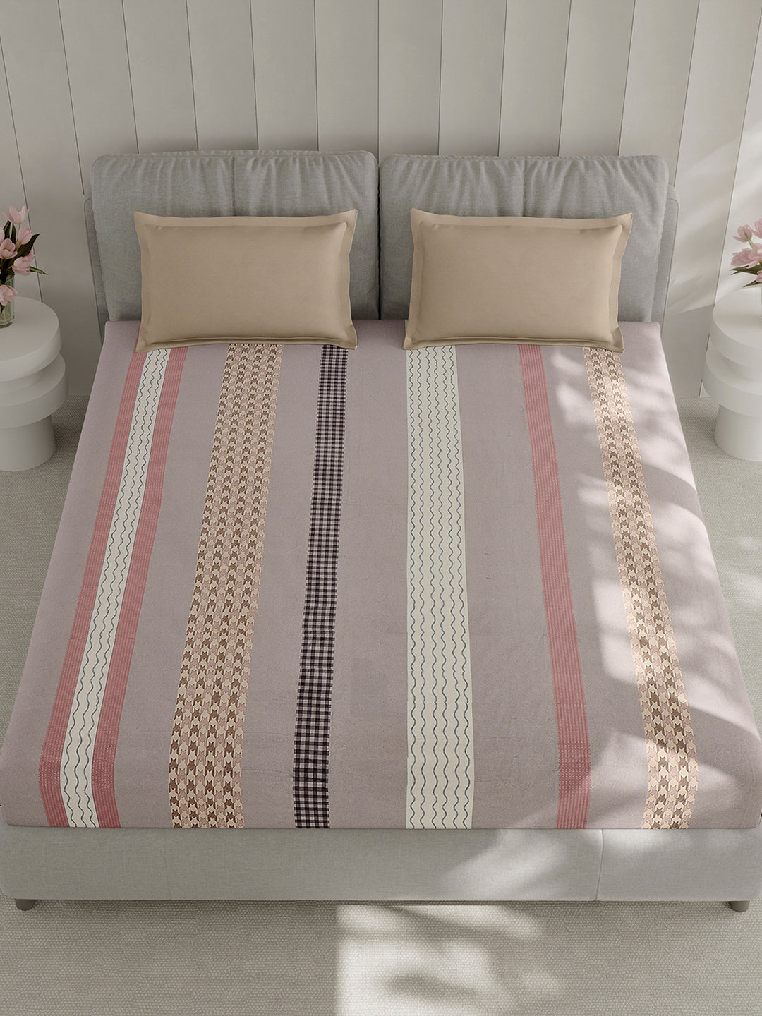 210 TC Cotton Double Bed 1 Bedsheet with 2 Pillow Covers (Ramona)