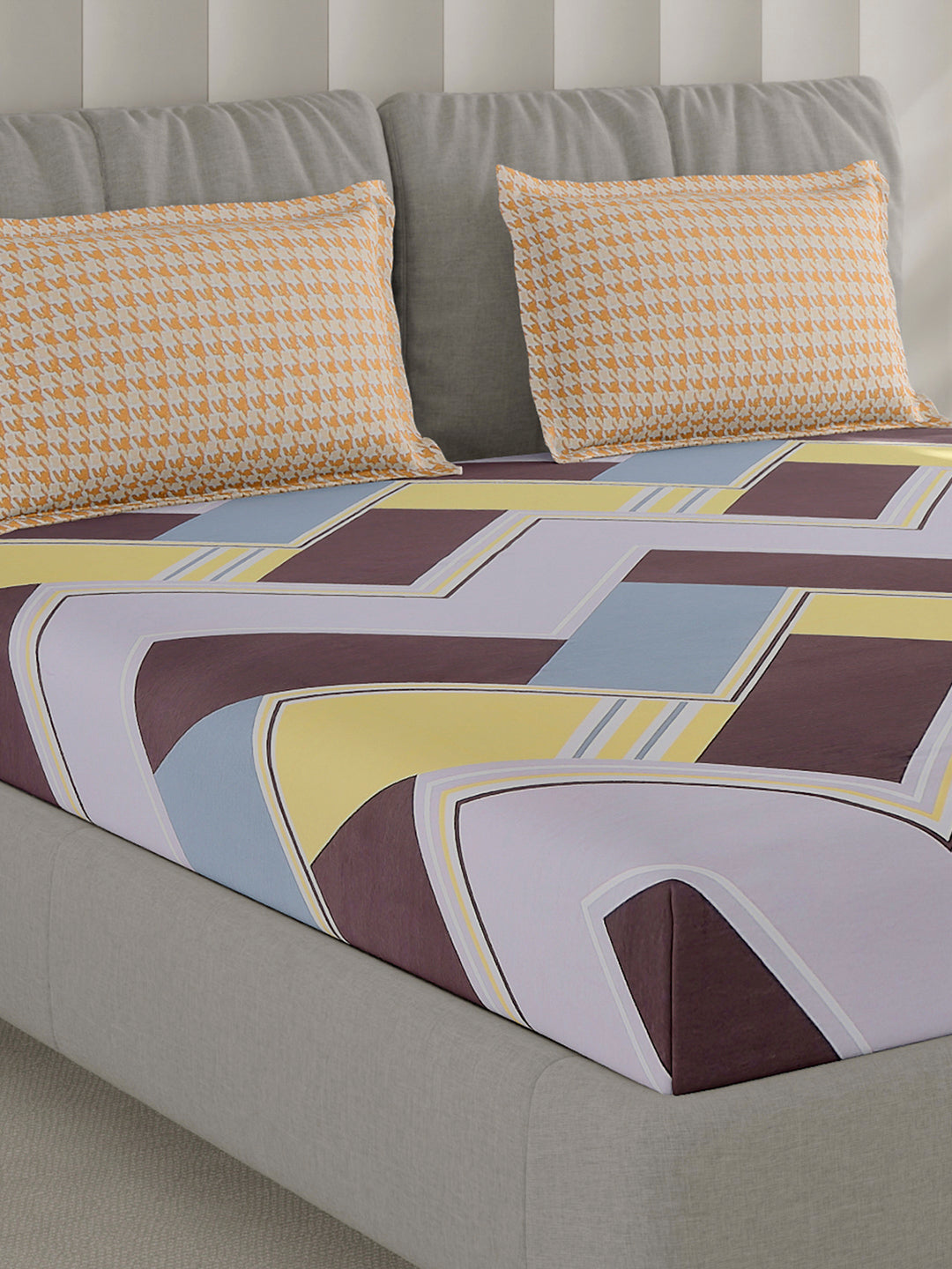210 TC Cotton Double Bed 1 Bedsheet with 2 Pillow Covers (Ramona)