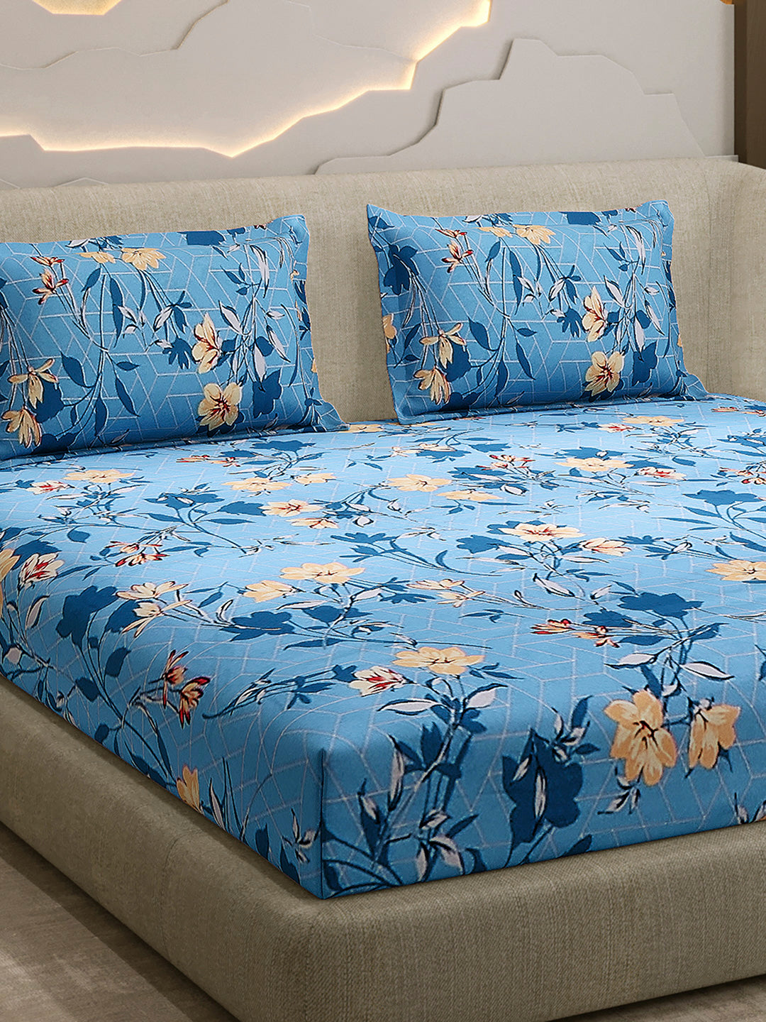104 TC 100% Cotton Double Bed 1 Bedsheet with 2 Pillow Cover (Samriddhi)