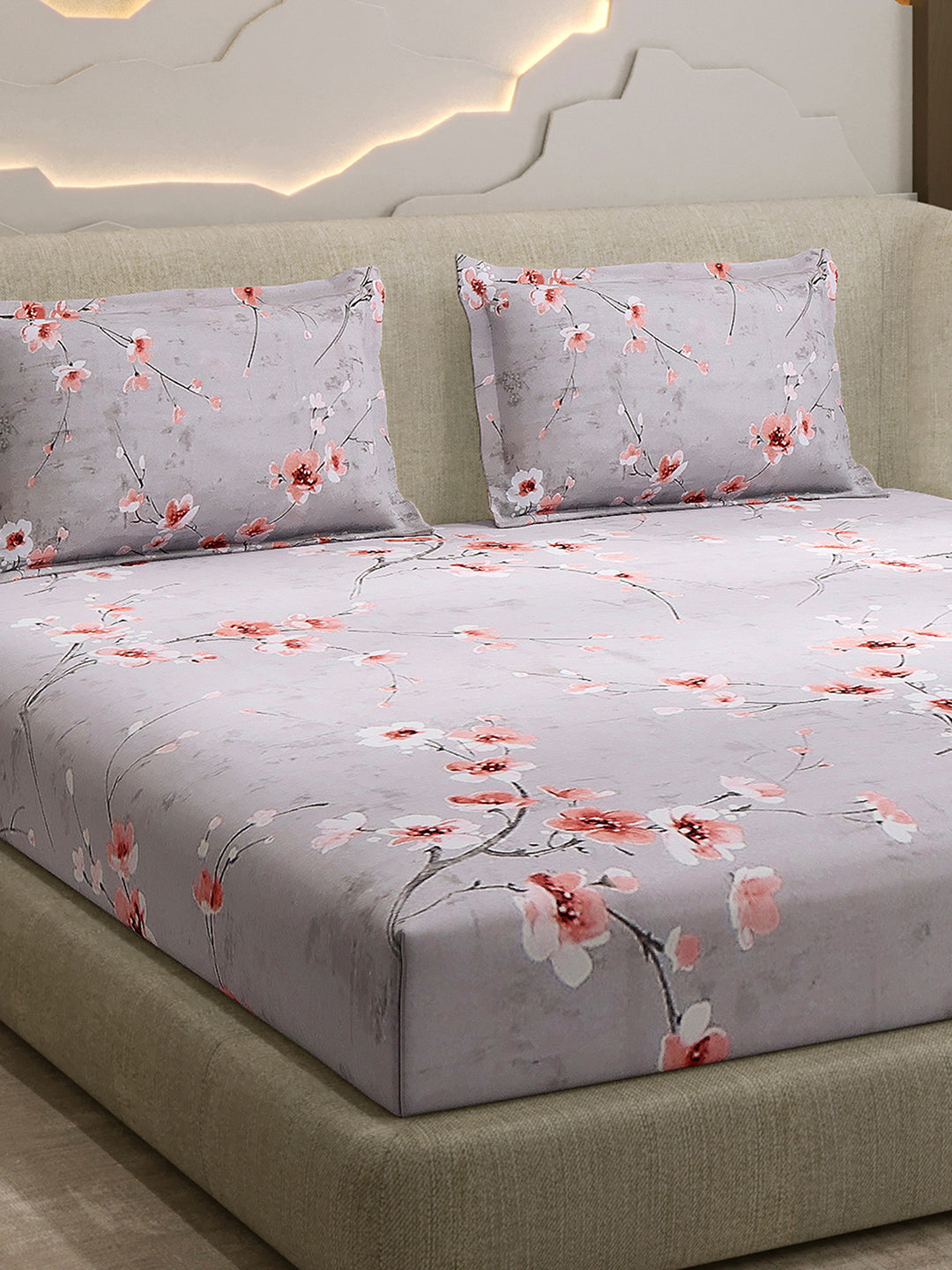 104 TC 100% Cotton Double Bed 1 Bedsheet with 2 Pillow Cover (Samriddhi)