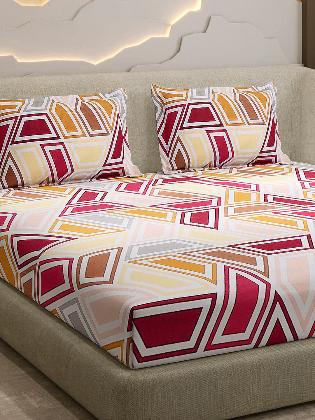 104 TC 100% Cotton Double Bed 1 Bedsheet with 2 Pillow Cover (Samriddhi)