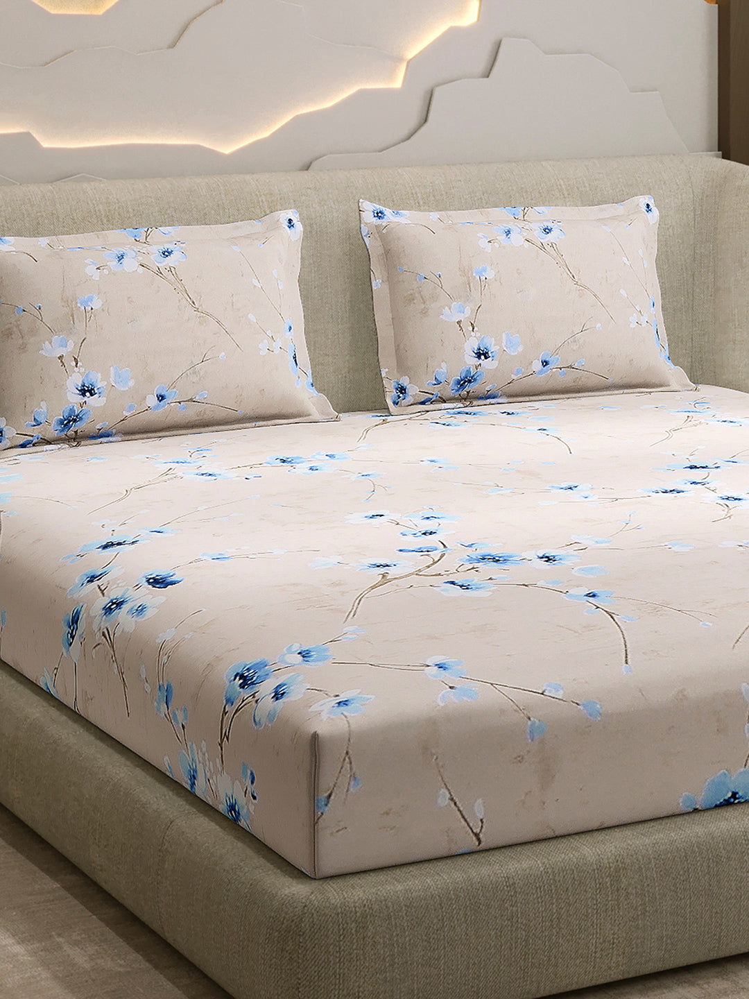 104 TC 100% Cotton Double Bed 1 Bedsheet with 2 Pillow Cover (Samriddhi)
