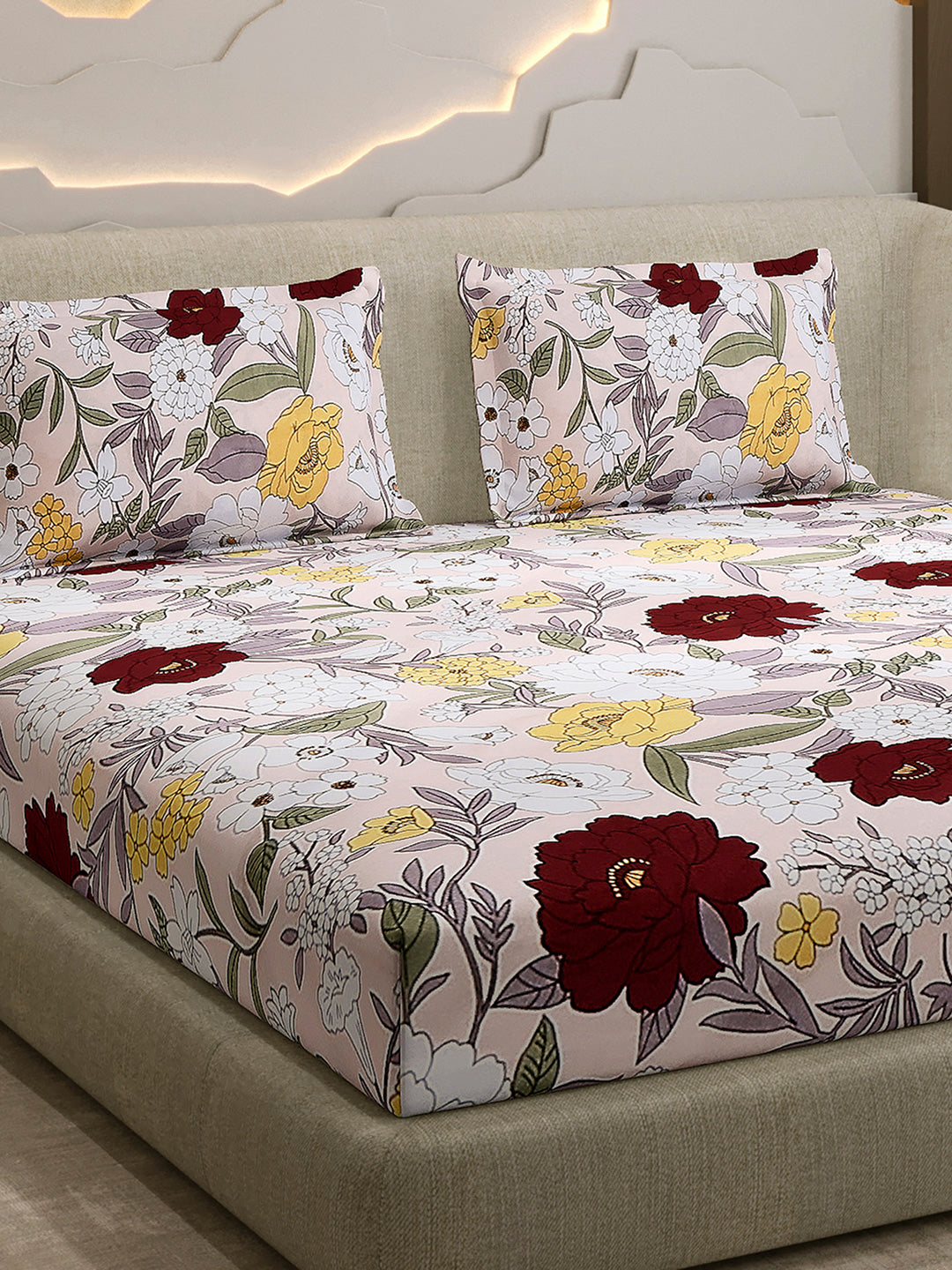 104 TC 100% Cotton Double Bed 1 Bedsheet with 2 Pillow Cover (Samriddhi)