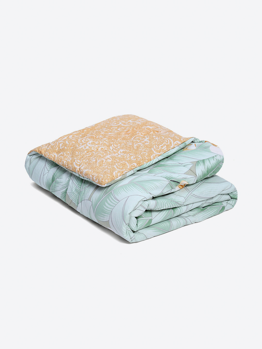 Printed Double Bed 130 GSM 4 Pc Bedding Set (1 Bedsheet, 1 AC Comforter & 2 Pillow Cover)
