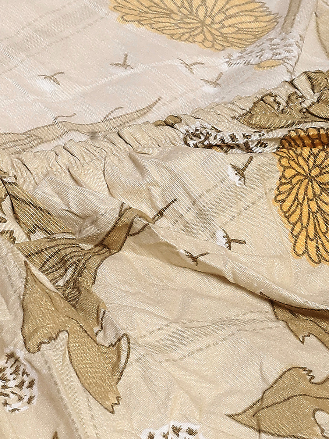 130 GSM Polyester King Size 1 Bedsheet with 2 Pillow Covers (Stanley Gold)