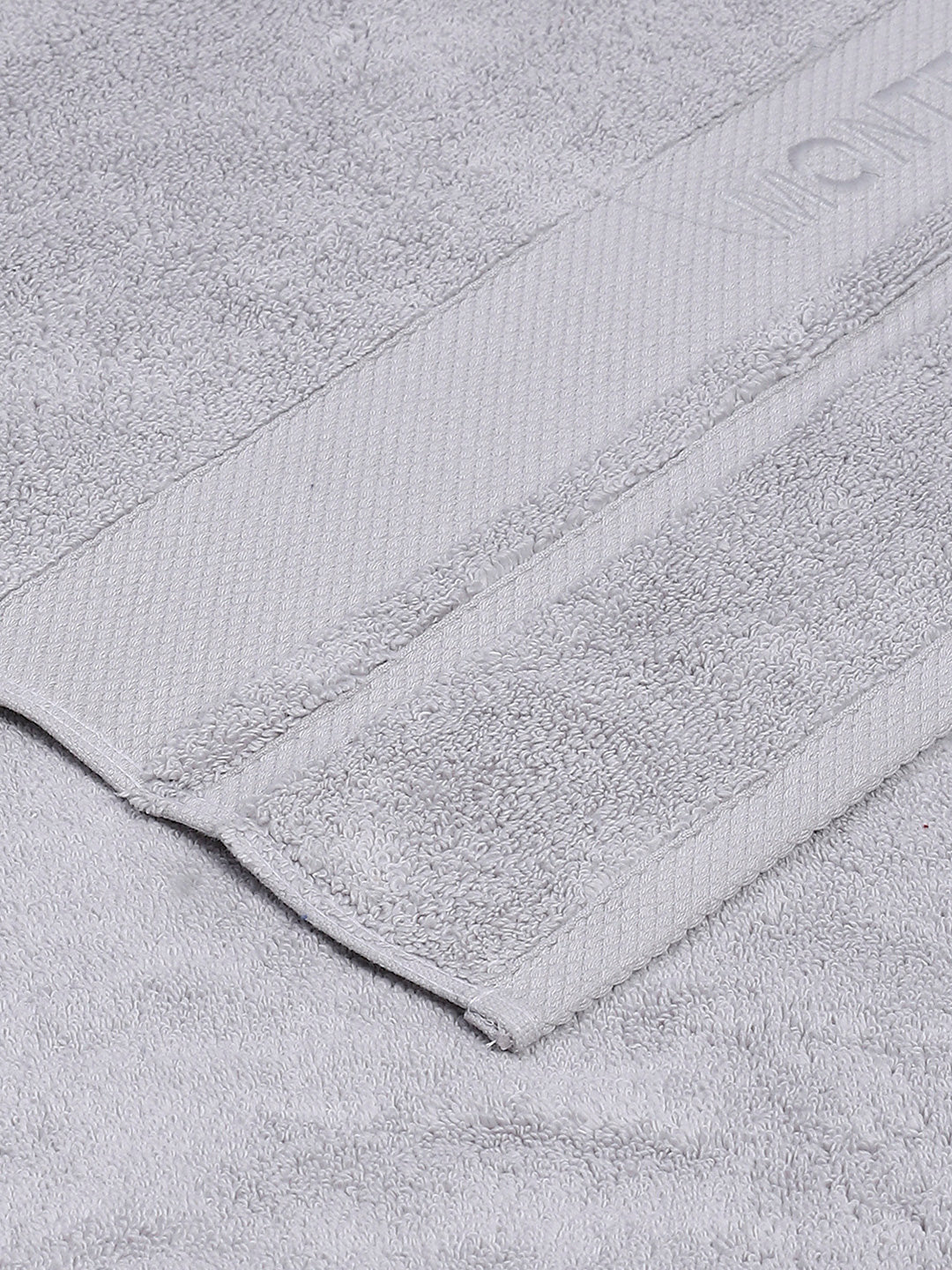 Grey Cotton Solid 650 GSM Bath Towel (Eusapia)