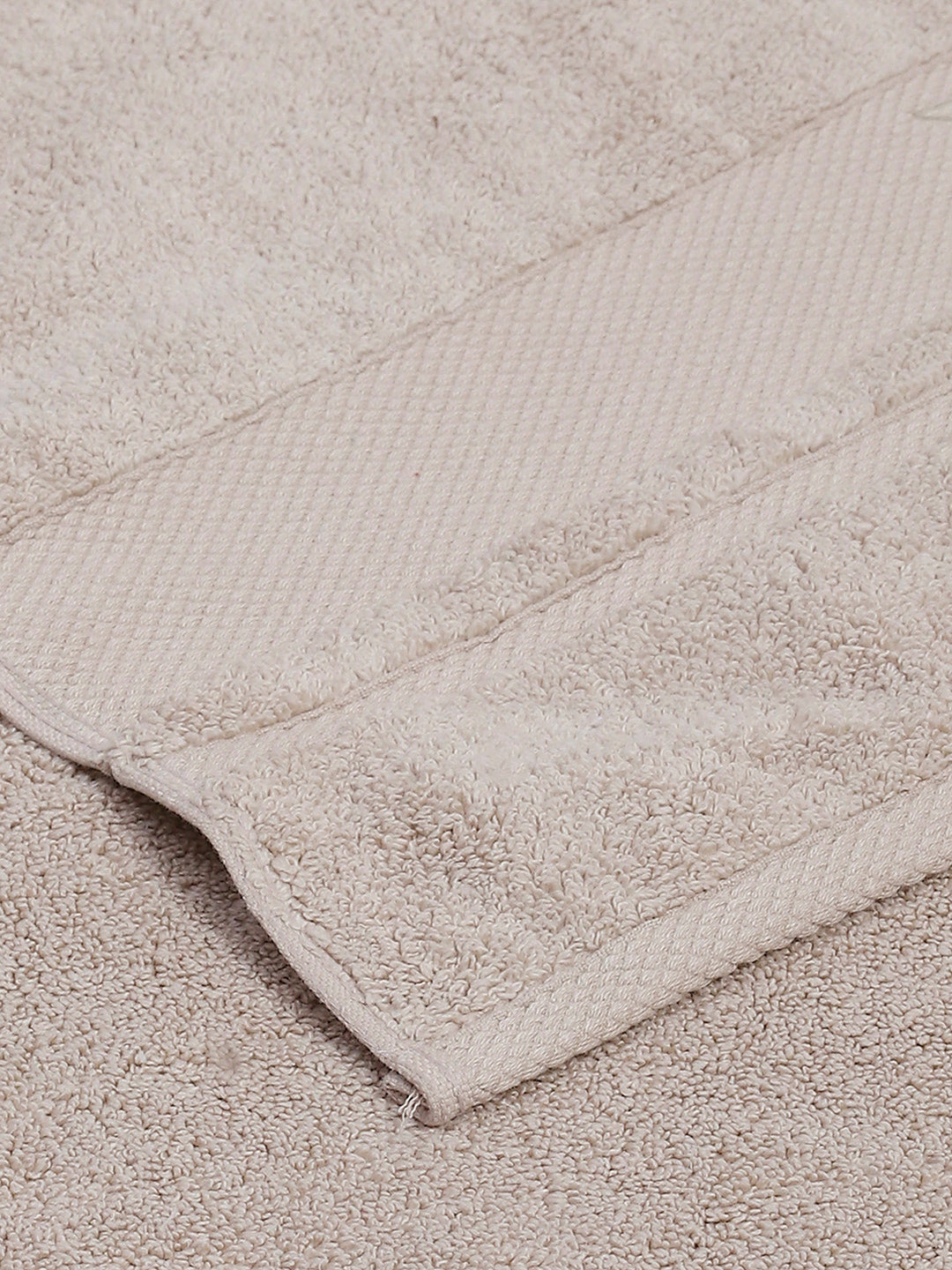 Beige Cotton Solid 650 GSM Bath Towel (Eusapia)