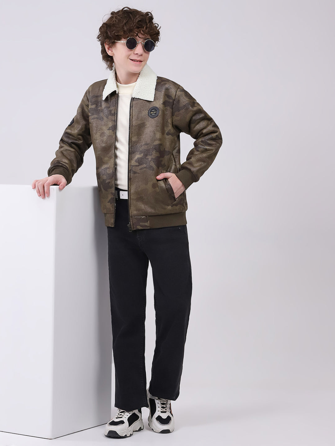 Boys Olive Printed Collar Full Sleeve Boys Jacket