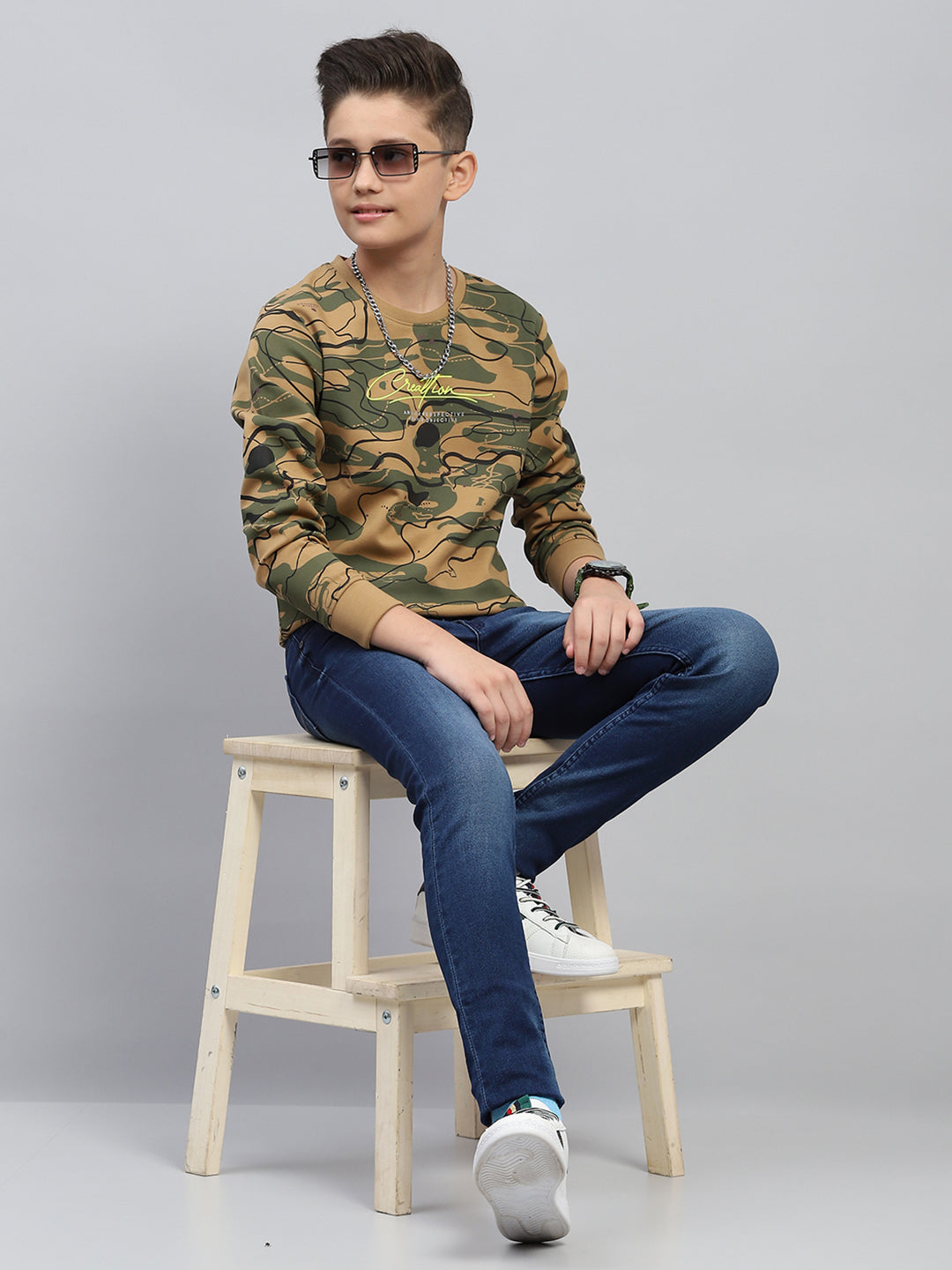 Boys Khaki Printed Round Neck Full Sleeve Sweatshirt