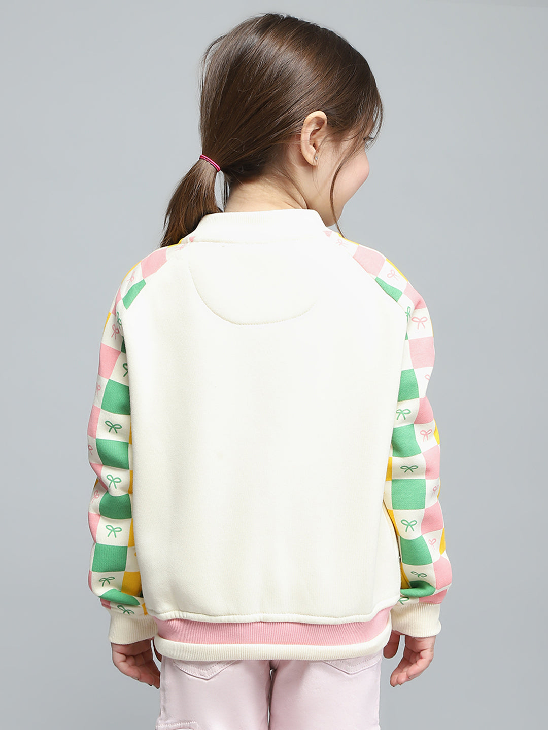 Girls Off White Printed Round Neck Full Sleeve Sweatshirt