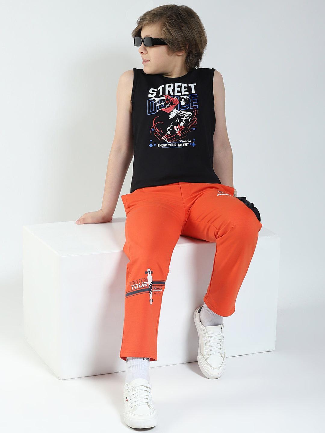 Boys Yellow & Black Printed V Neck Sleeveless T-Shirt (Pack of 2)