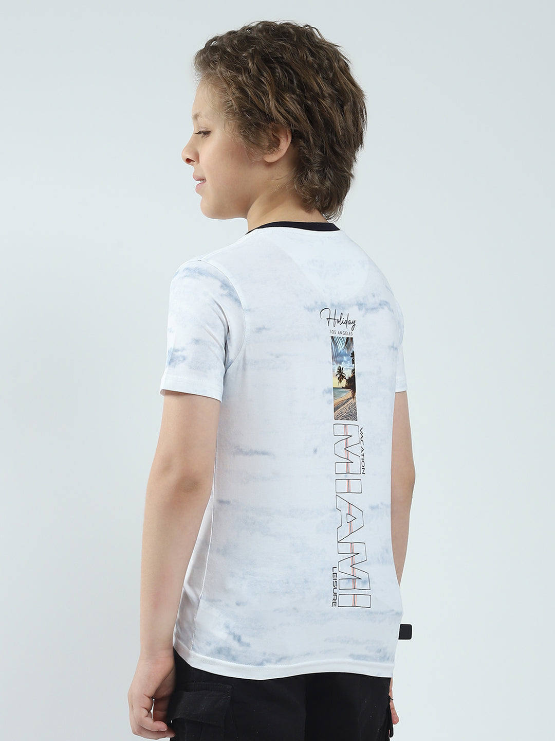 Boys White Printed Round Neck Half Sleeve T-Shirt