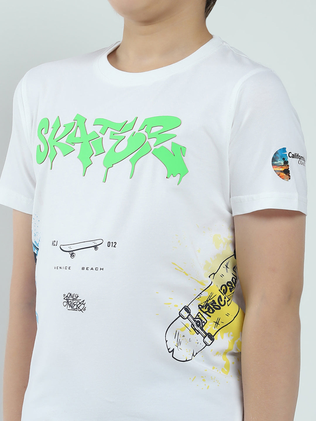 Boys White Printed Round Neck Half Sleeve T-Shirt