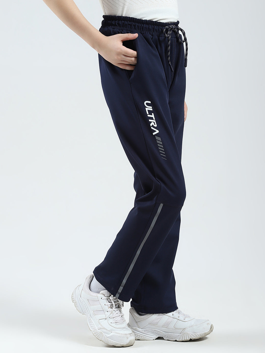 Boys Navy Blue Printed Regular Fit Lower