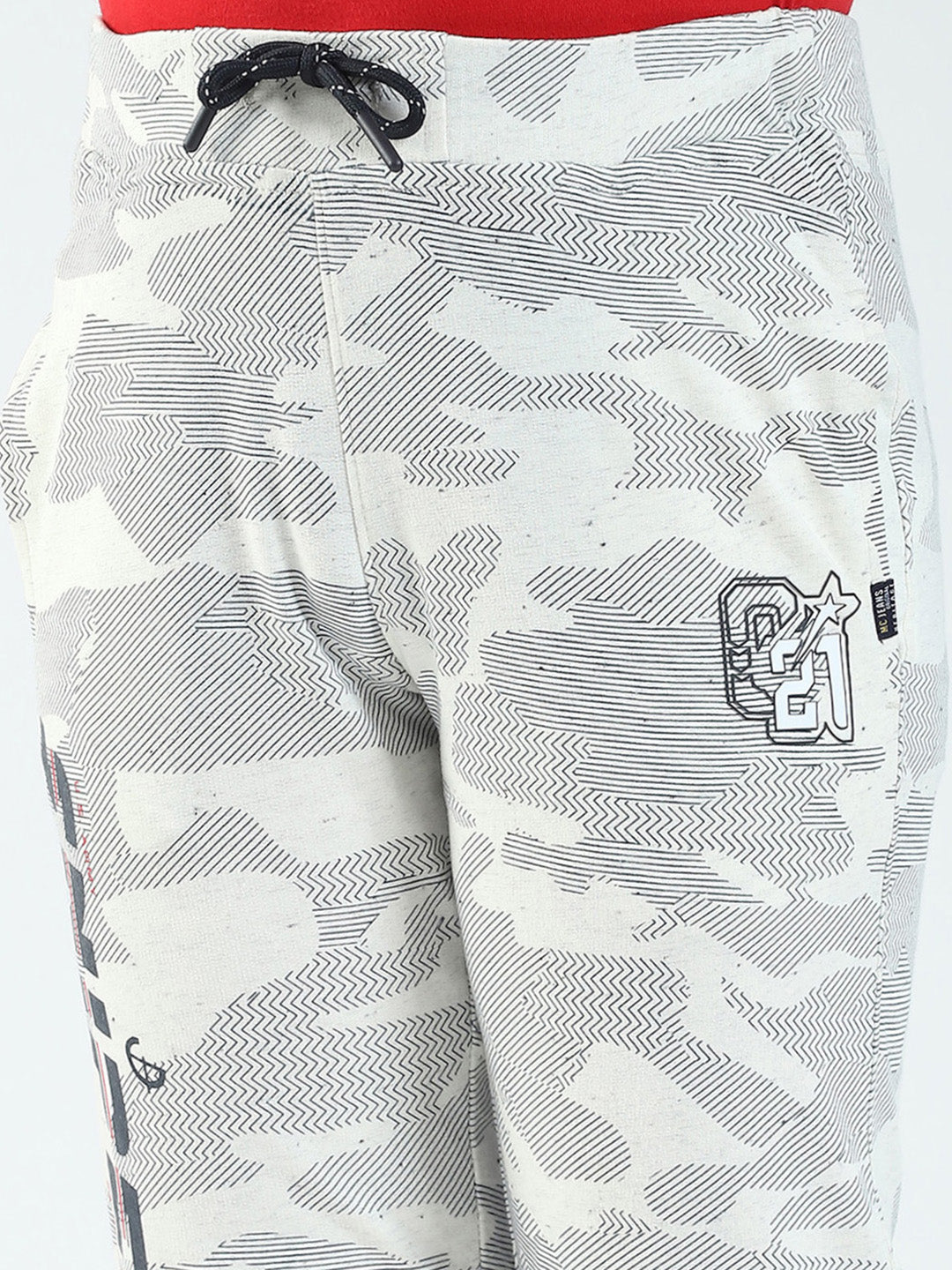 Boys Off White Solid Regular Fit Lower